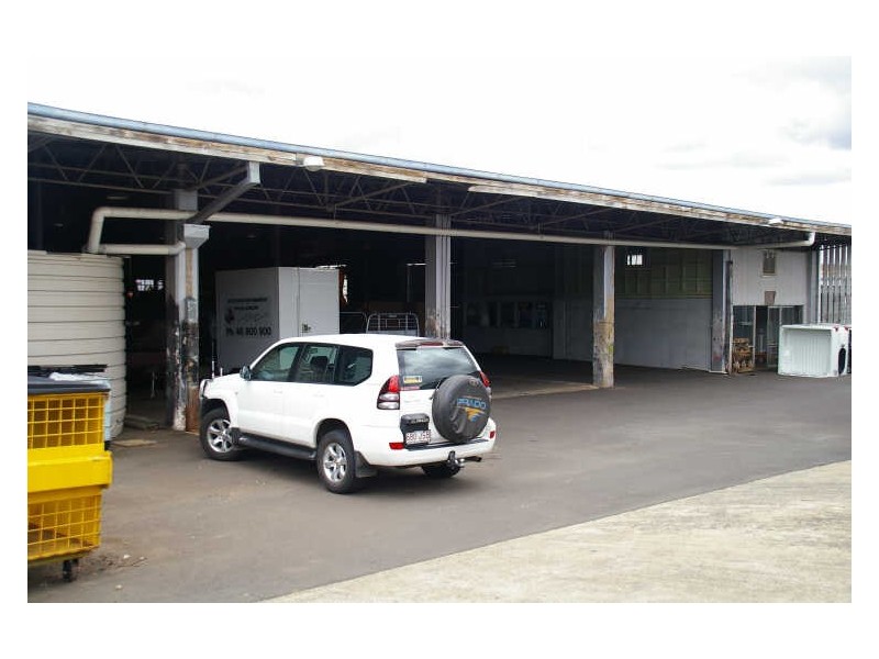 Shed A/109 Neil Street, Toowoomba City QLD 4350