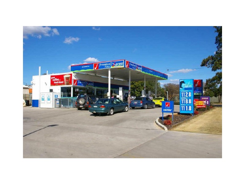 48 Knight Street, Kingaroy QLD 4610