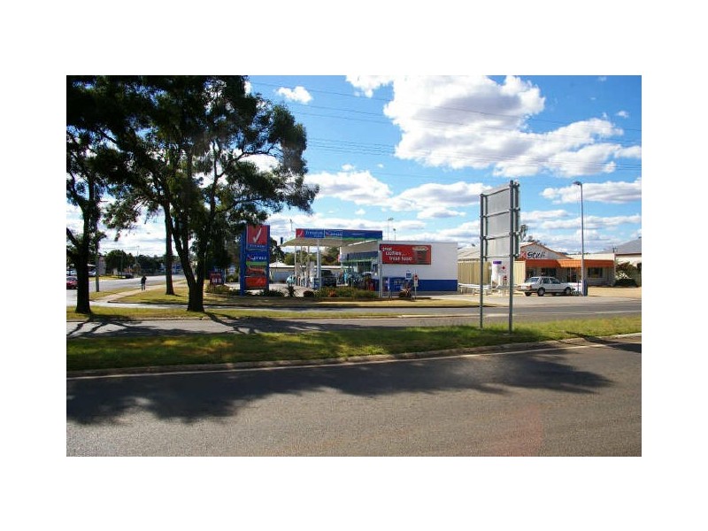 48 Knight Street, Kingaroy QLD 4610