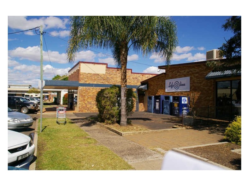 Shop 5/24 New Street, Dalby QLD 4405