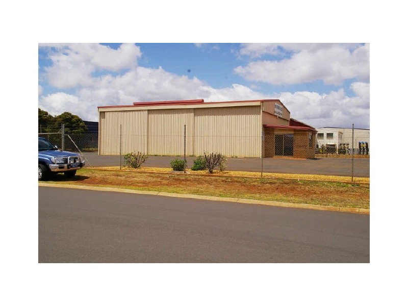 262 McDougall Street, Toowoomba QLD 4350