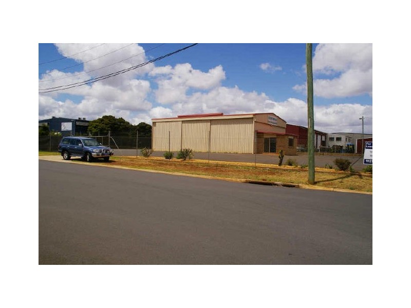 262 McDougall Street, Toowoomba QLD 4350