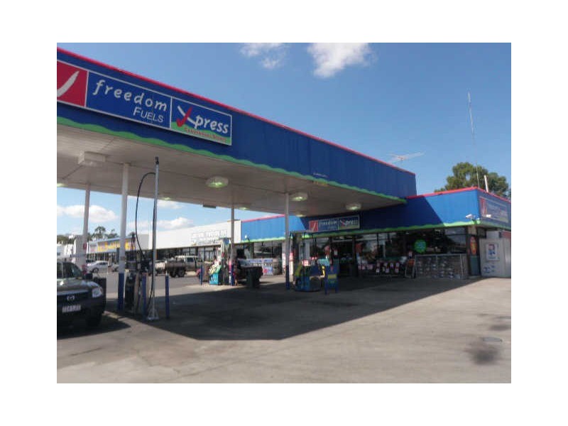 8 Drayton Street, Dalby QLD 4405