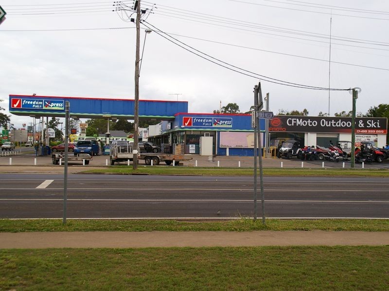 8 Drayton Street, Dalby QLD 4405