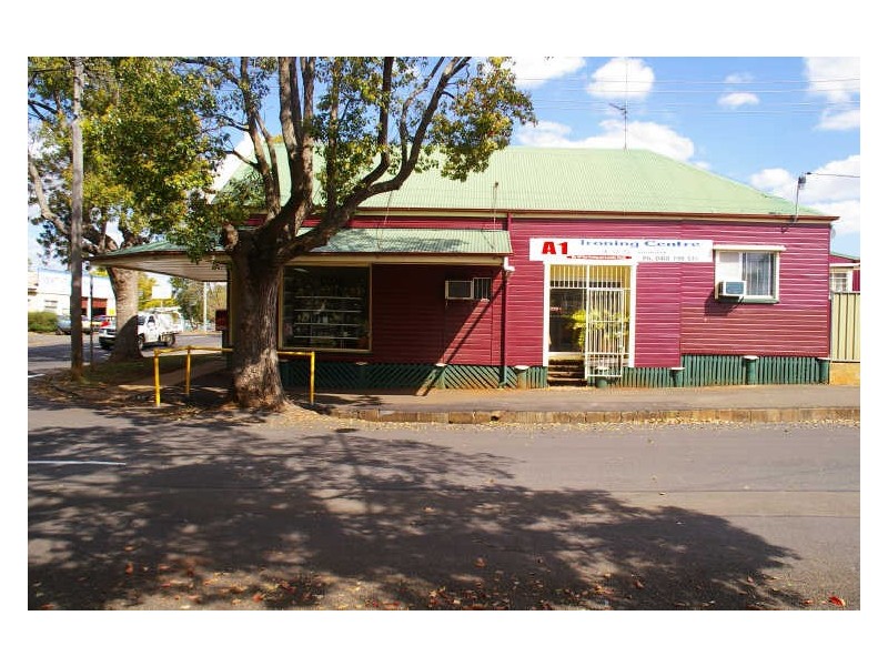 123 Mort Street, Toowoomba QLD 4350