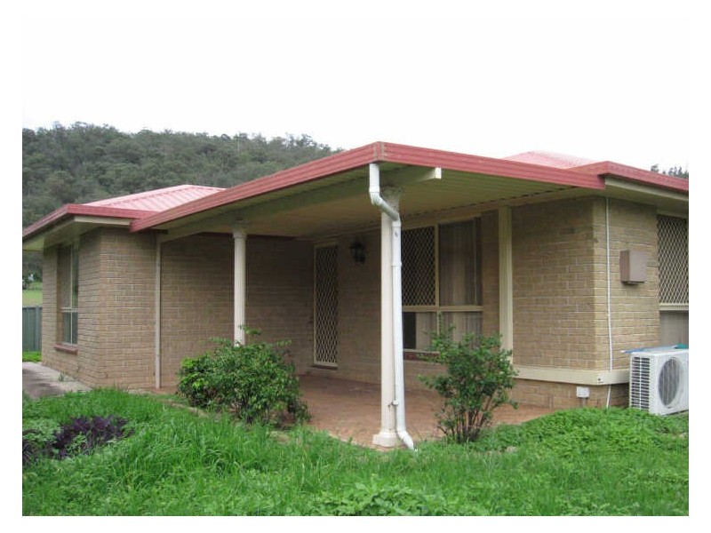 8726 Warrego Highway, Withcott QLD 4352