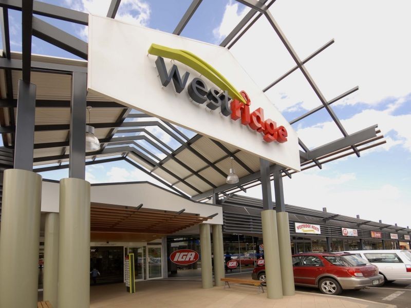 Shop 22/300 West Street, Kearneys Spring QLD 4350