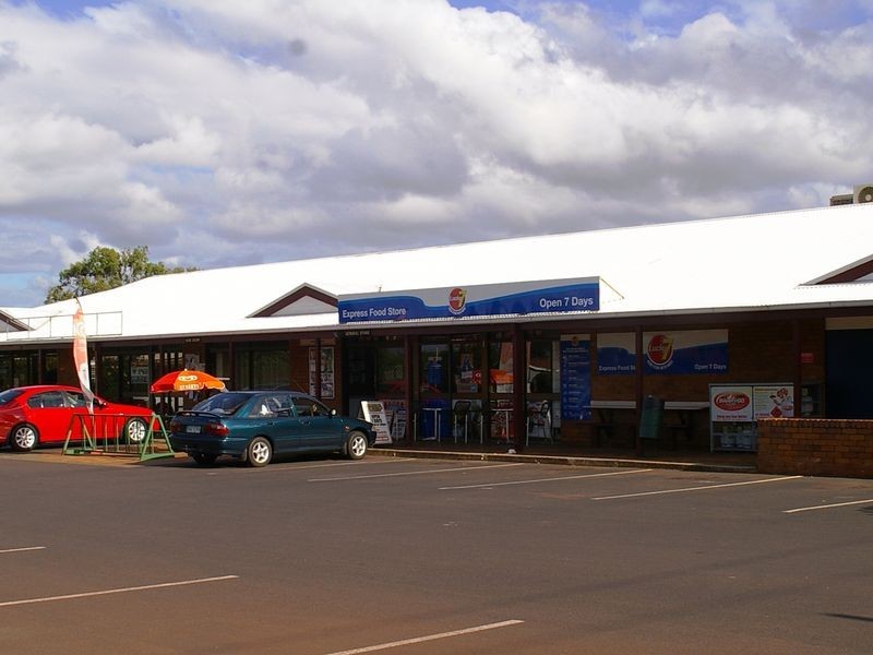Holberton Street (Cnr Harth Street), Rockville QLD 4350