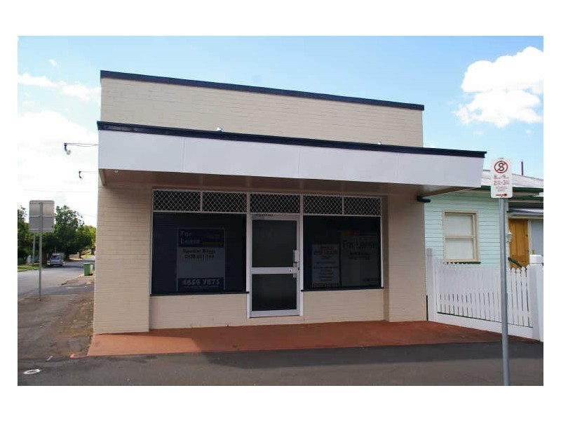 25 Taylor Street, Toowoomba City QLD 4350