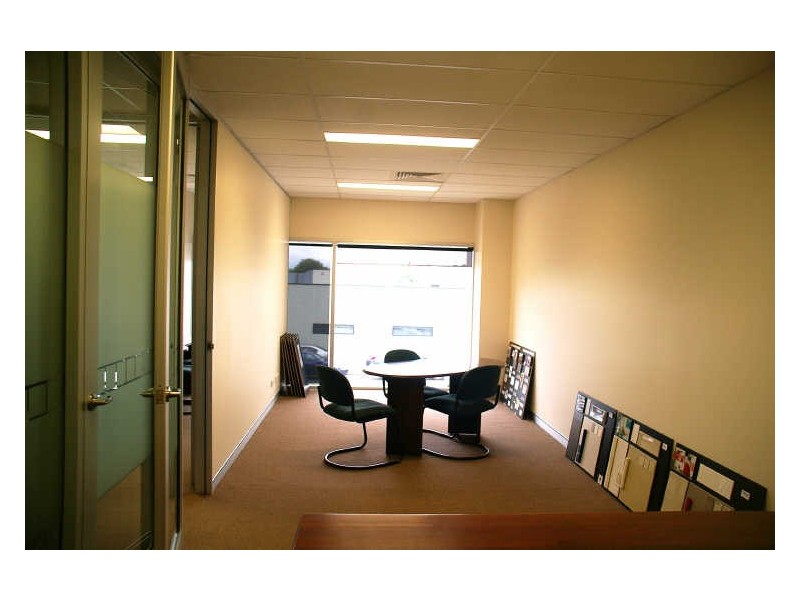 Upstairs Suite/202 Hume Street, Toowoomba City QLD 4350