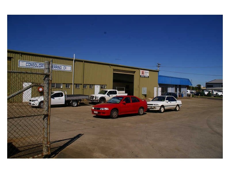 347 – 349 Taylor Street, Wilsonton QLD 4350