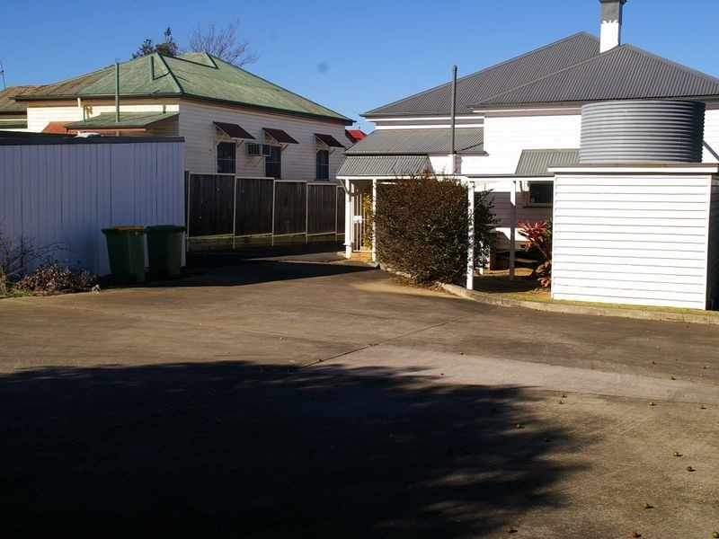 7 Thomas Street, Toowoomba City QLD 4350