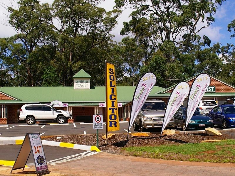 8-9/2 Plaza Circle, Highfields QLD 4352
