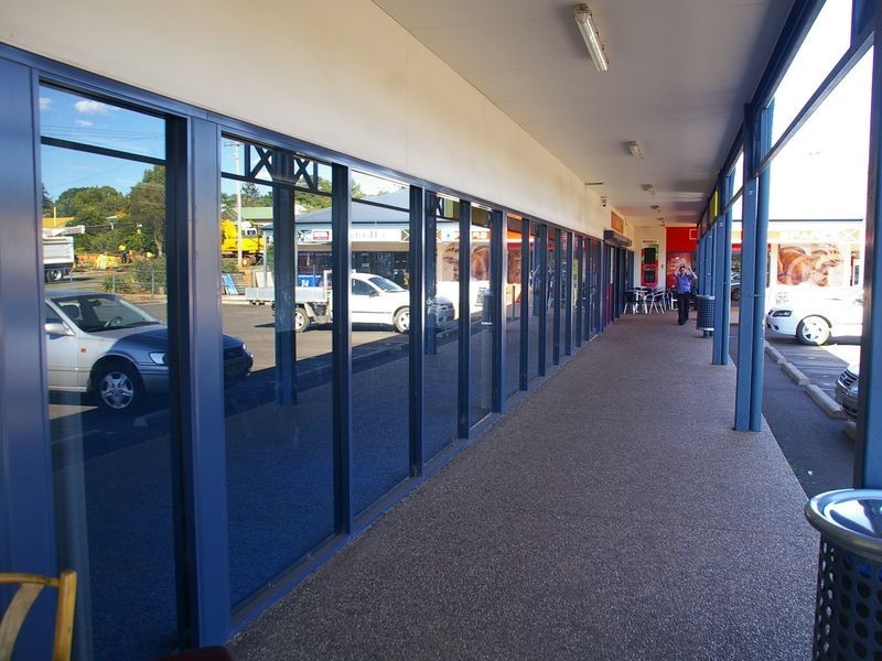 3a & 3/692 Ruthven Street, South Toowoomba QLD 4350