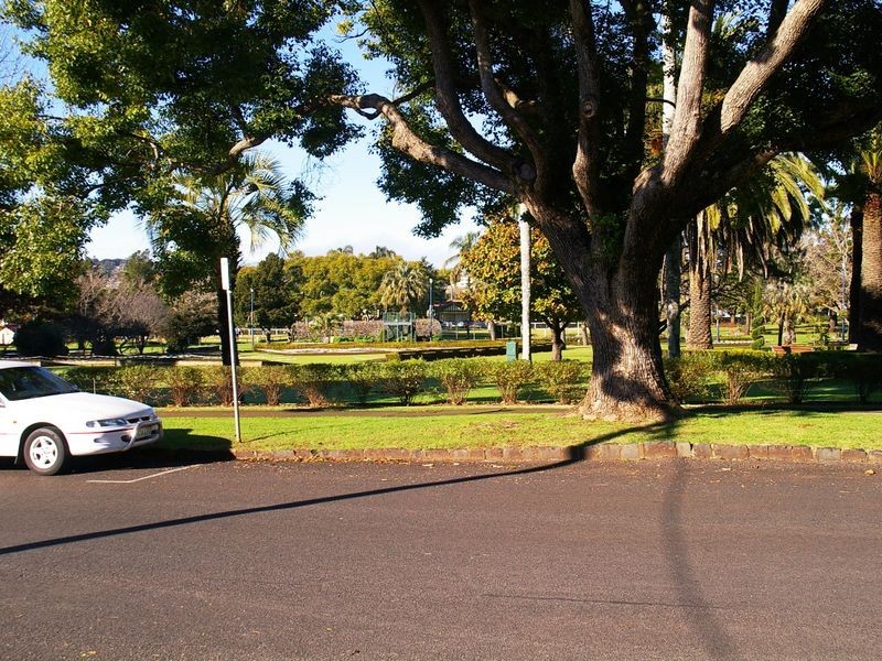 2/51 Hill Street, Toowoomba City QLD 4350