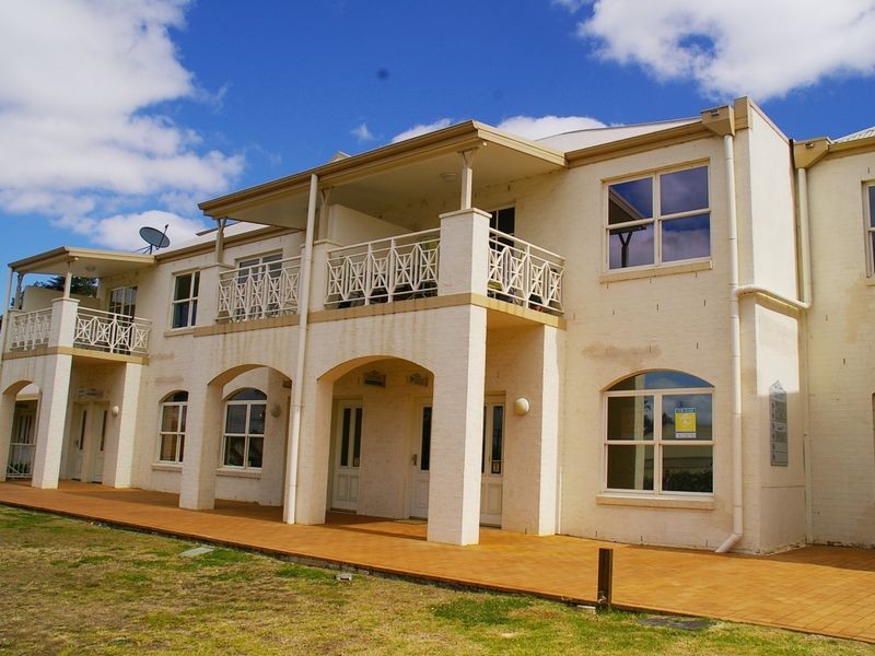 8/25 Isabel Street, Toowoomba City QLD 4350