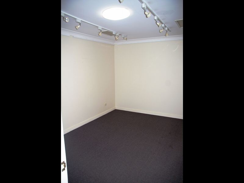 324 Ruthven Street, Toowoomba City QLD 4350