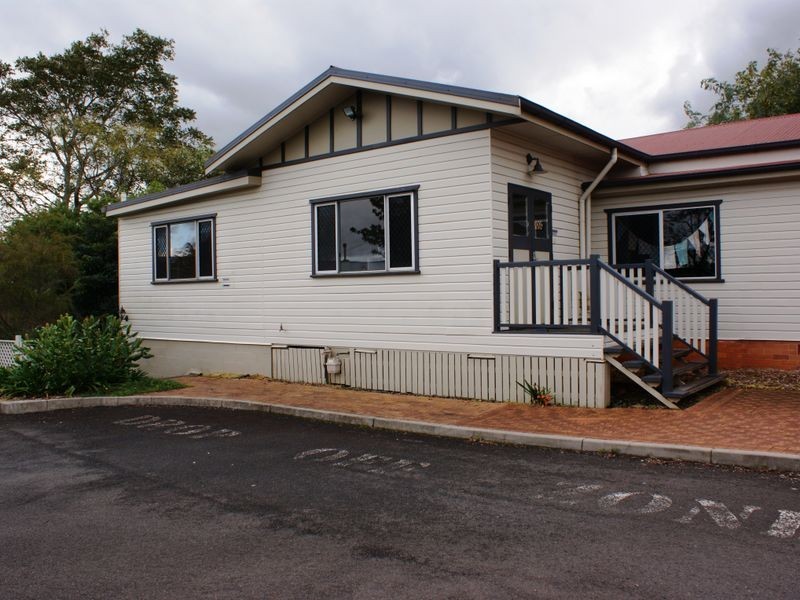 17 Long Street, Rangeville QLD 4350