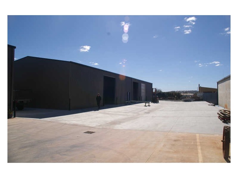 Shed 2 / 1 Rocla Court, Toowoomba City QLD 4350