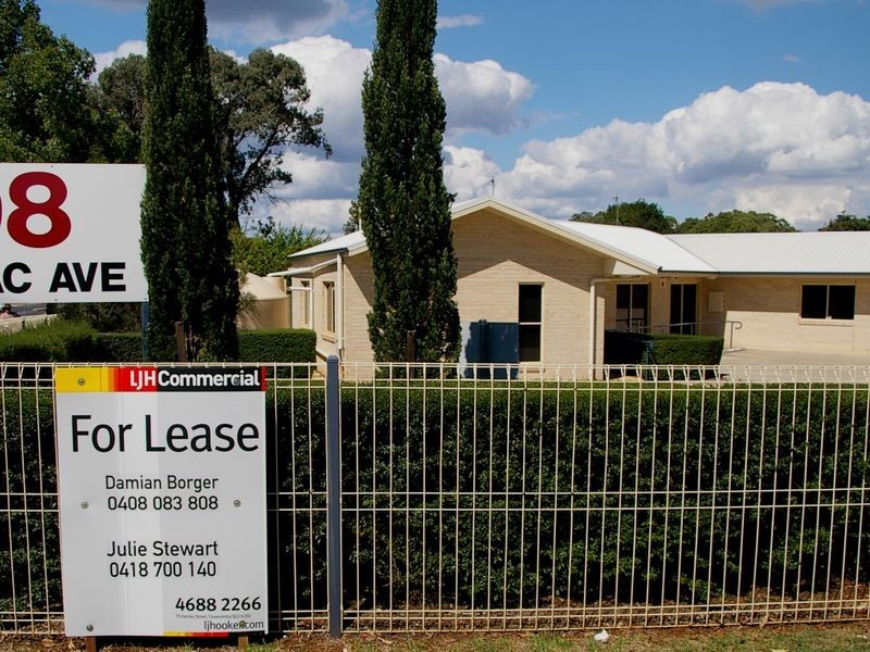 2/98 Anzac Avenue, Newtown QLD 4350