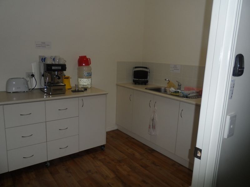 1/98 Anzac Avenue, Newtown QLD 4350