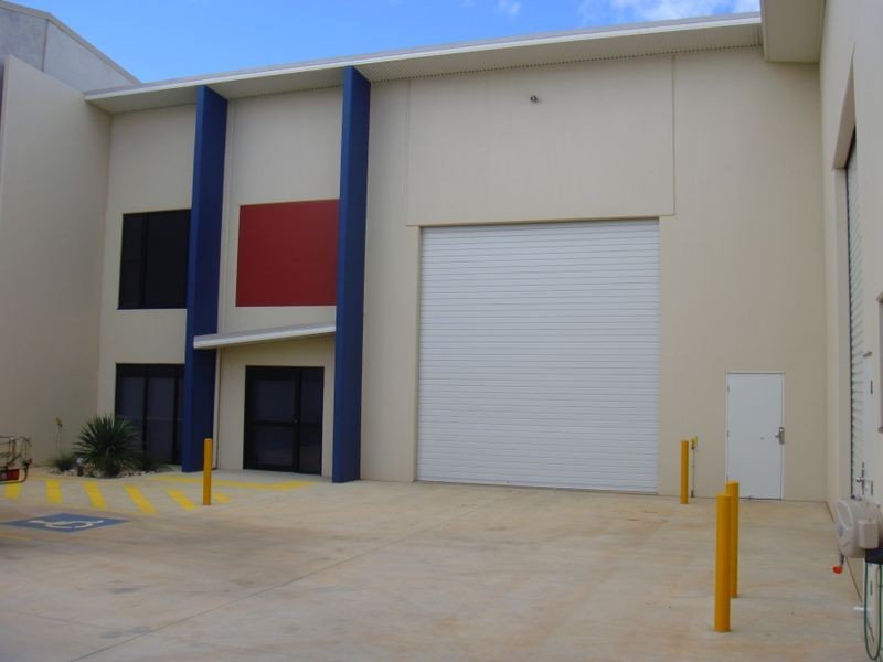 2/532 Alderley Street, Harristown QLD 4350