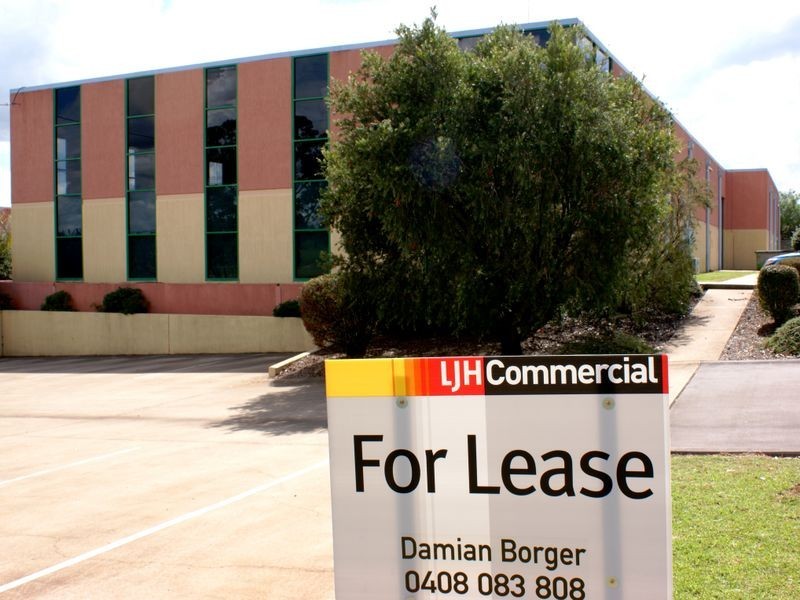 30/489-491 South Street, Harristown QLD 4350