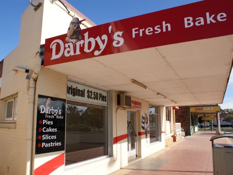 107 Campbell Street, Oakey QLD 4401