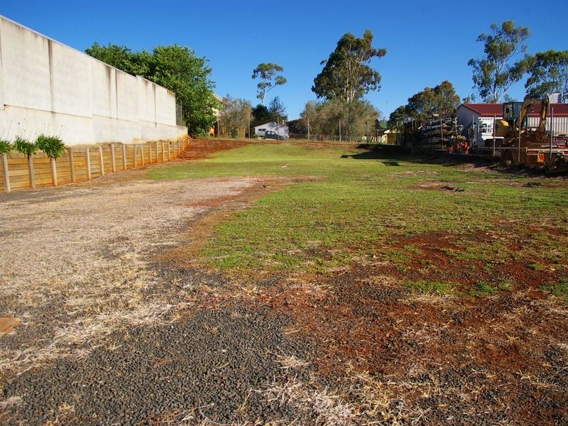 30 Sowden Street, Drayton QLD 4350