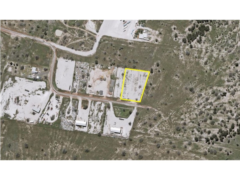 Lots 11-12 Industrial Estate Road, Surat QLD 4417