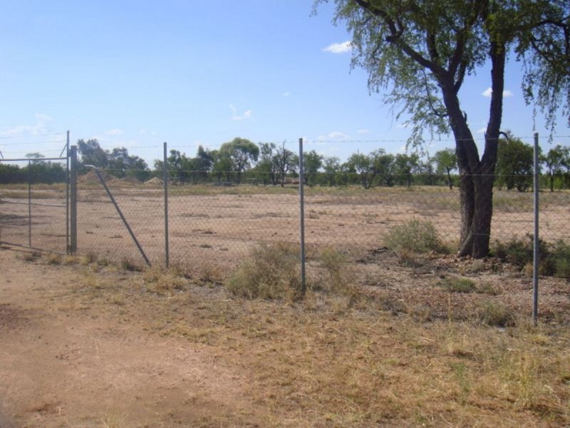 Lots 11-12 Industrial Estate Road, Surat QLD 4417