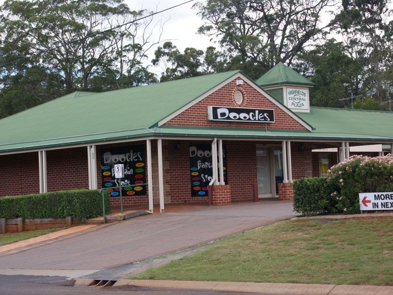 1/2 Plaza Circle, Highfields QLD 4352