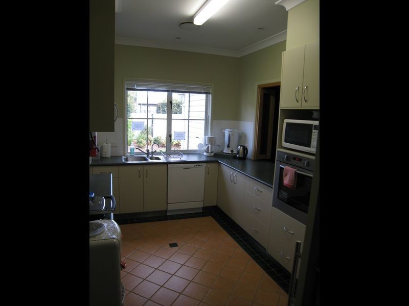 1 2 & 3/68 – 70 West Street, Toowoomba QLD 4350