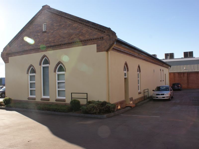 2/180 Hume Street, Toowoomba City QLD 4350