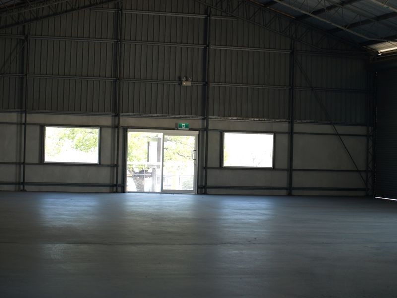 318 Anzac Avenue, Harristown QLD 4350