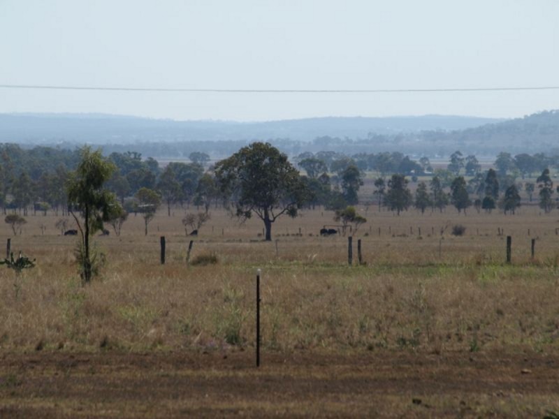 1 Hamlyn Road, Oakey QLD 4401