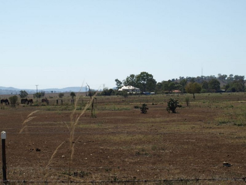 138-172 Hamlyn Road, Oakey QLD 4401