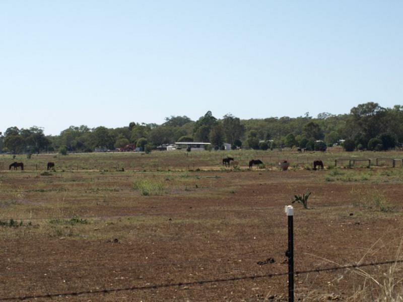 1 Hamlyn Road, Oakey QLD 4401