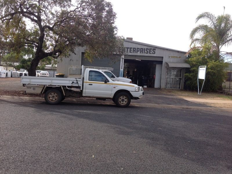 27 Hospital Road, Dalby QLD 4405