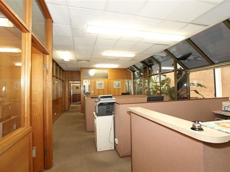 1 & 2/382 Ruthven Street, Toowoomba City QLD 4350