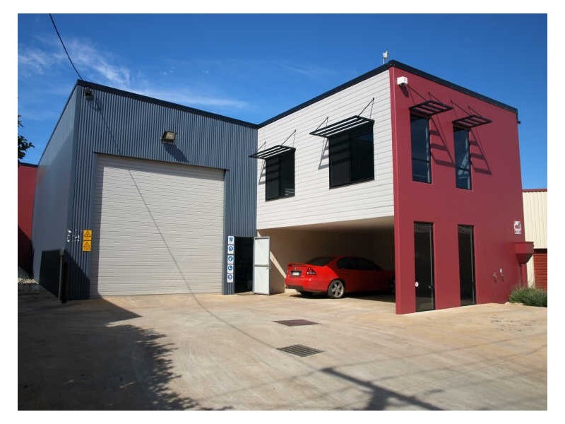 6 Avoca Street, South Toowoomba QLD 4350