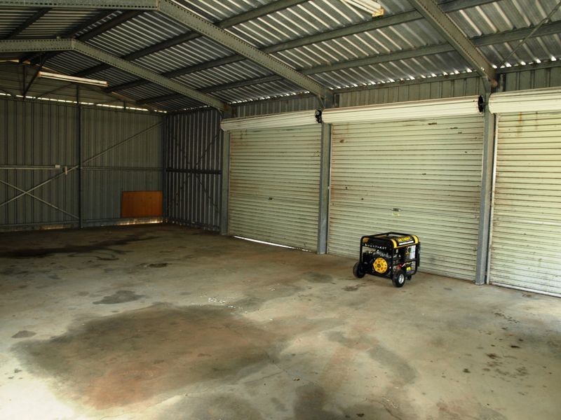 8700 Warrego Highway, Withcott QLD 4352