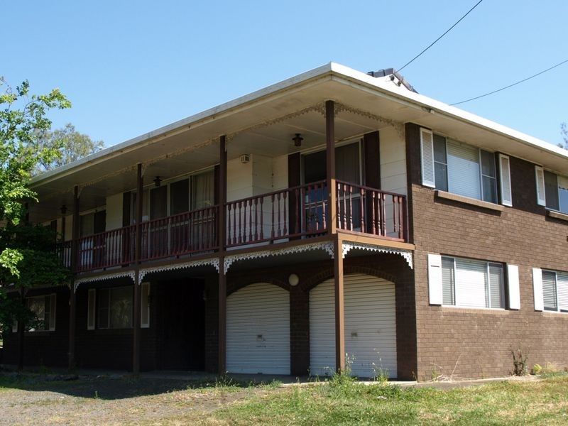 8700 Warrego Highway, Withcott QLD 4352