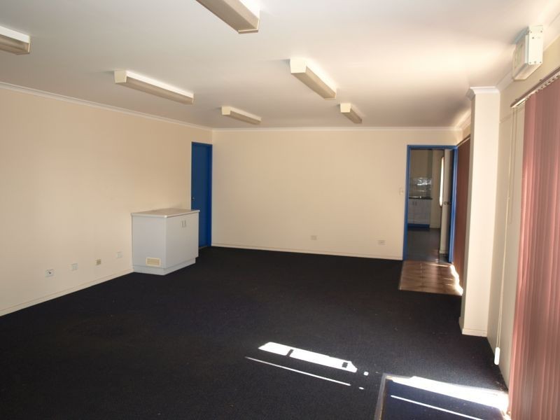 12 Rocla Court, Glenvale QLD 4350