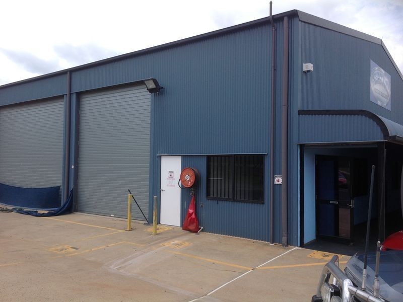 2 Tradewinds Court, Glenvale QLD 4350