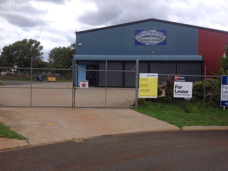 2 Tradewinds Court, Glenvale QLD 4350