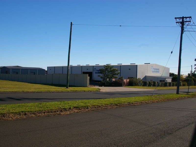 12 Carroll Street, Wilsonton QLD 4350