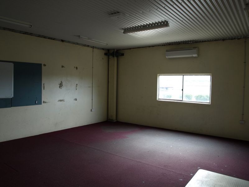 24 Duke Street, Jondaryan QLD 4403