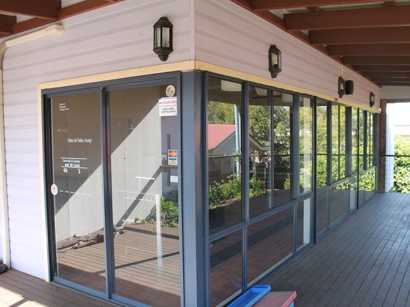 2/10476 New England Highway, Highfields QLD 4352