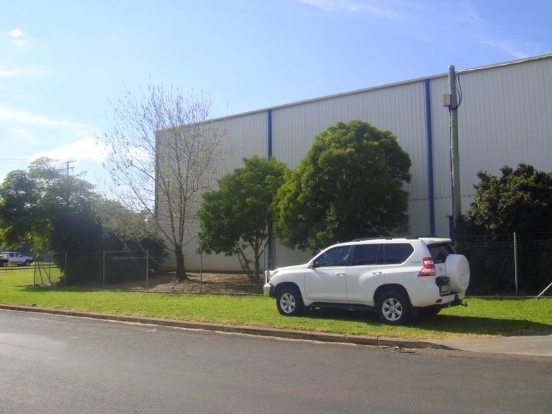 12 Carroll Street, Wilsonton QLD 4350